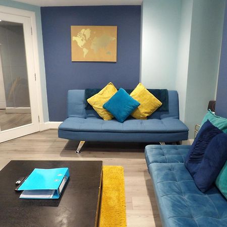 Lovely 3 Bedroom Apartment With Private Garden In Edinburgh City Centre Zewnętrze zdjęcie