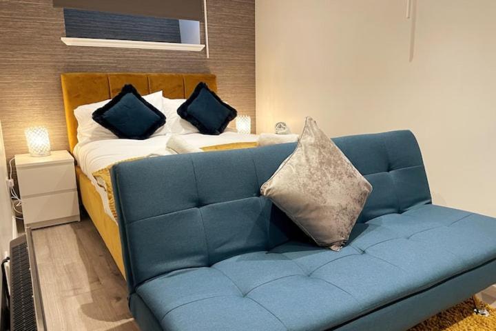Lovely 3 Bedroom Apartment With Private Garden In Edinburgh City Centre Zewnętrze zdjęcie